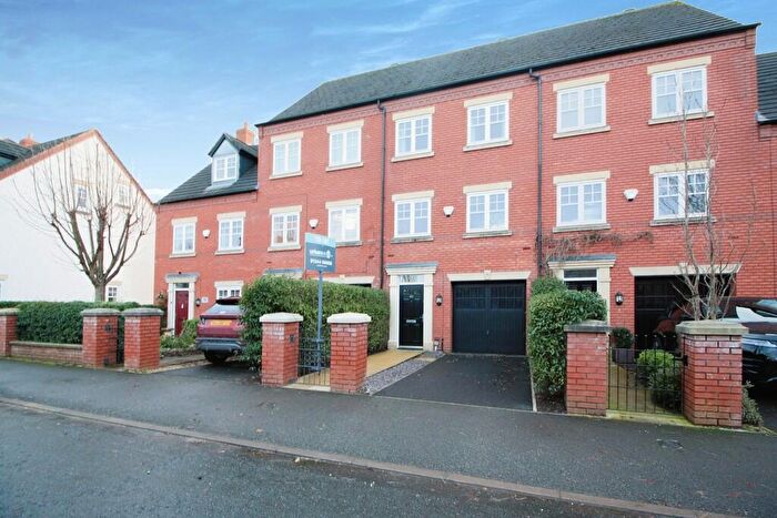 3 Bedroom Town House To Rent In Upton Grange, Chester, CH2