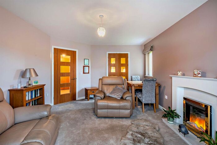 1 Bedroom Flat For Sale In Lawn Court, Longsight Lane, Bolton, BL2