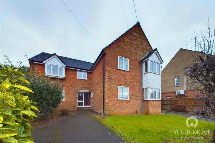 1 Bedroom Flat To Rent In Blinco Road, Rushden, NN10