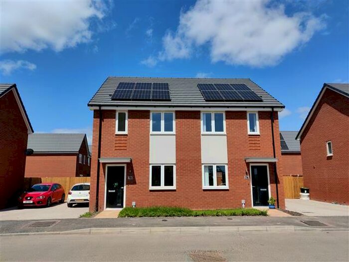 2 Bedroom House To Rent In Buckpool Way, Stourbridge, DY8