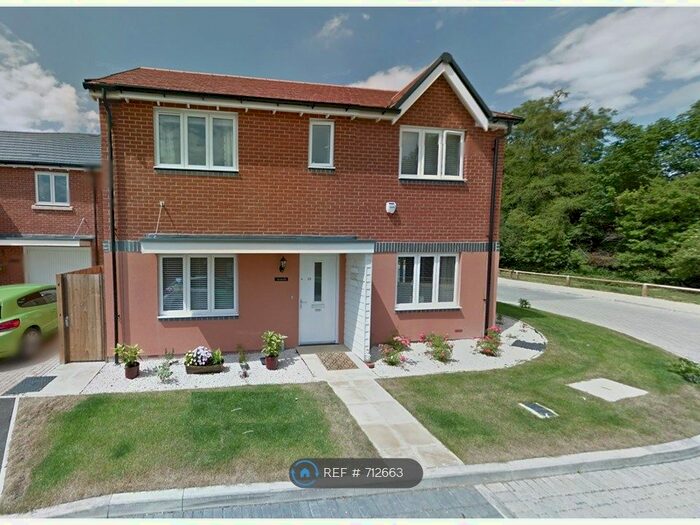 4 Bedroom Detached House To Rent In St. Anthony Road, Basingstoke, RG24