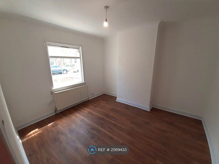 2 Bedroom Terraced House To Rent In Percival Road, Enfield, EN1