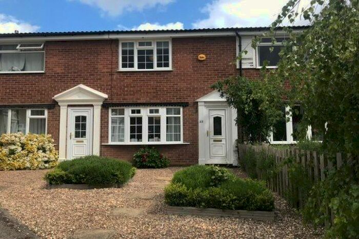 2 Bedroom Terraced House To Rent In Oak Tree Close, Nottingham, NG2