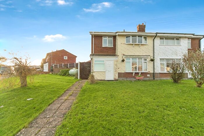 3 Bedroom Semi Detached House For Sale In Cynfran Road, Llysfaen, Colwyn Bay, Conwy, LL29