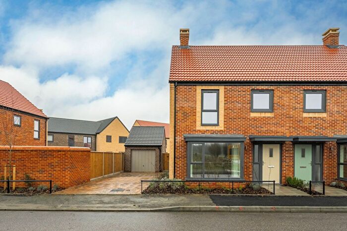 3 Bedroom Semi Detached House To Rent In Walpole Crescent, Cringleford, NR4