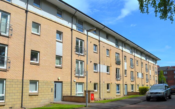 2 Bedroom Flat To Rent In Greenlaw Court, Glasgow, G14