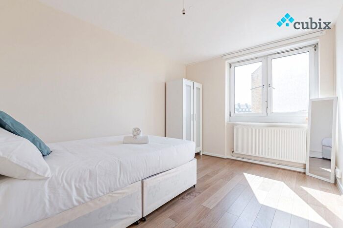 3 Bedroom Flat To Rent In Burbage Close, London, SE1