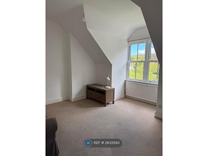 1 Bedroom Flat To Rent In Mayfield Road, South Croydon, CR2