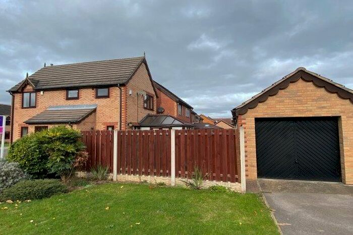 3 Bedroom Property To Rent In Lynwood Drive, Mexborough, S64