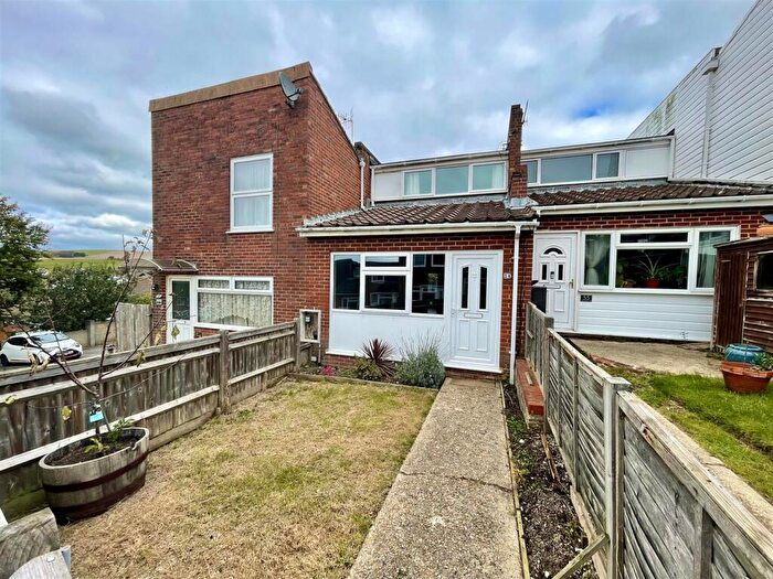 2 Bedroom Terraced House For Sale In Park Drive Close, Newhaven, BN9