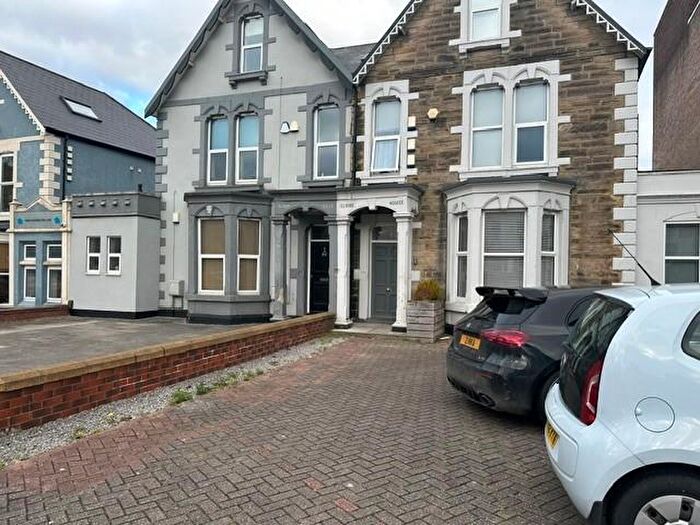 2 Bedroom Apartment To Rent In Heaton Road, Newcastle Upon Tyne, NE6