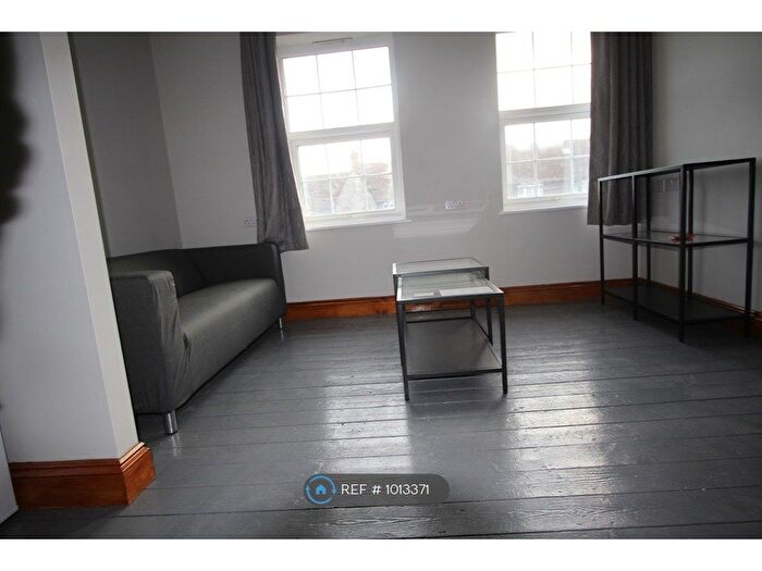 1 Bedroom Flat To Rent In Watford Way, London, NW4