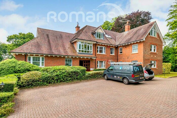 2 Bedroom Apartment To Rent In Bereweeke Road, Winchester, SO22