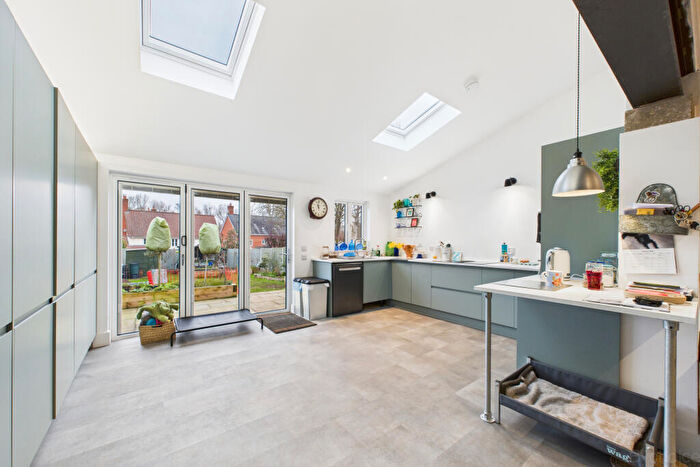 4 Bedroom Detached House For Sale In Grindle Gardens, Bury St. Edmunds, Suffolk, IP33