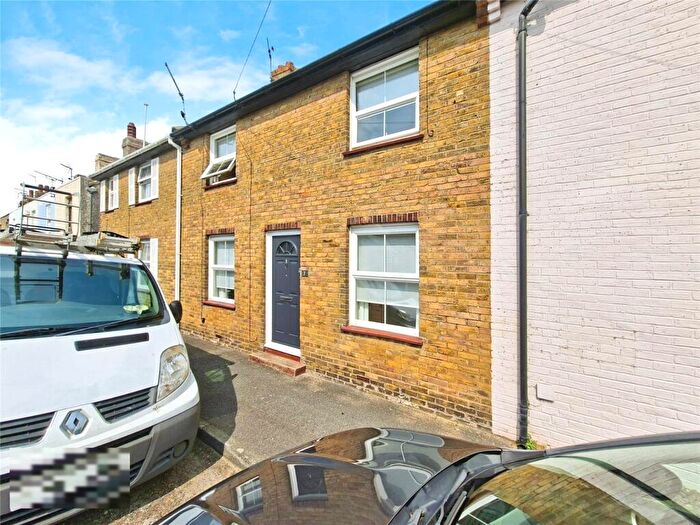 3 Bedroom Terraced House For Sale In Bulwark Road, Deal, Kent, CT14