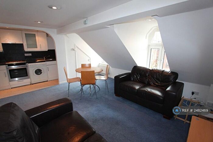 1 Bedroom Flat To Rent In Haverstock Hill, London, NW3