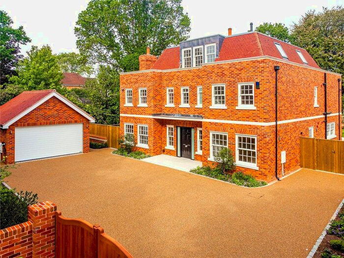 5 Bedroom Detached House To Rent In Sheethanger Lane, Felden, Hertfordshire, HP3