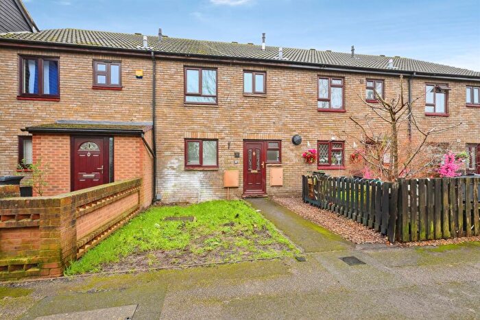 3 Bedroom Terraced House For Sale In Clydesdale Walk, Broxbourne, EN10