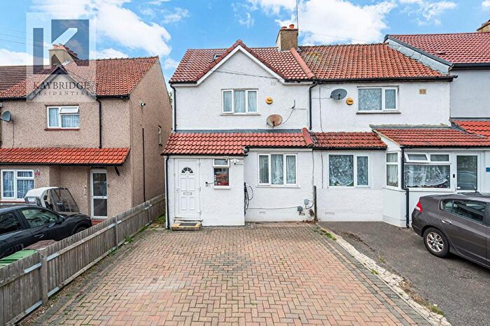 4 Bedroom End Of Terrace House To Rent In Clensham Lane, Sutton, SM1