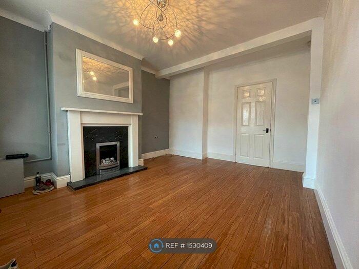 3 Bedroom Terraced House To Rent In Keir Street, Barnsley, S70