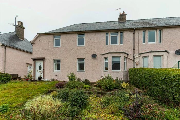 3 Bedroom Flat For Sale In Eildon Crescent, Melrose, TD6