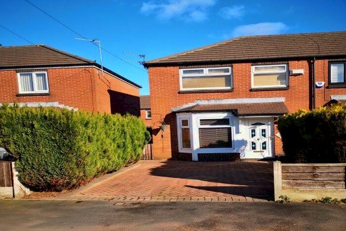 2 Bedroom Property To Rent In Cricket Street, Manchester, M34