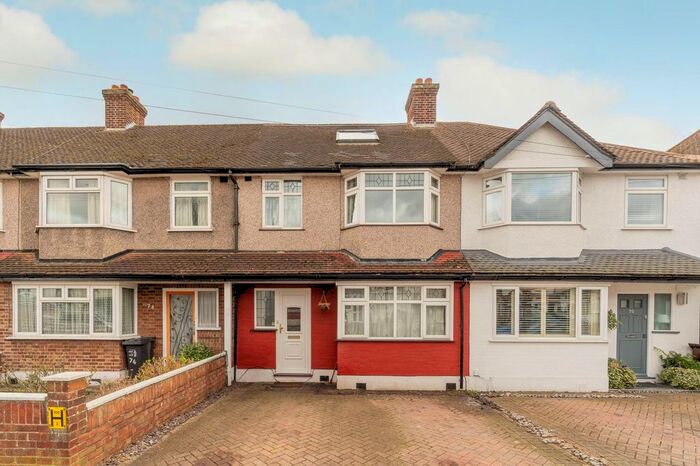 4 Bedroom Terraced House To Rent In Greenwood Road, Mitcham, CR4