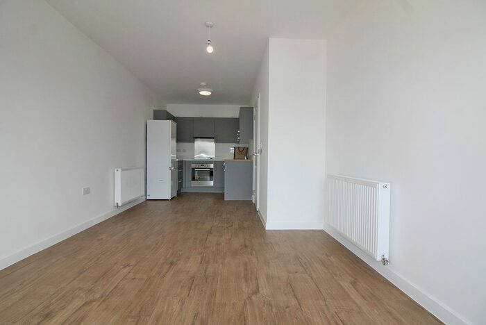 1 Bedroom Flat To Rent In New Mill Quarter, Hackbridge, Sutton, SM6