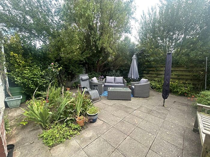 2 Bedroom Bungalow For Sale In Belgrave Road, Fairbourne, Gwynedd, LL38