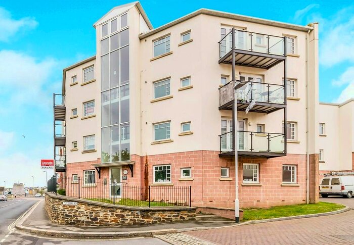 2 Bedroom Flat To Rent In Pottery Road, Plymouth, PL1