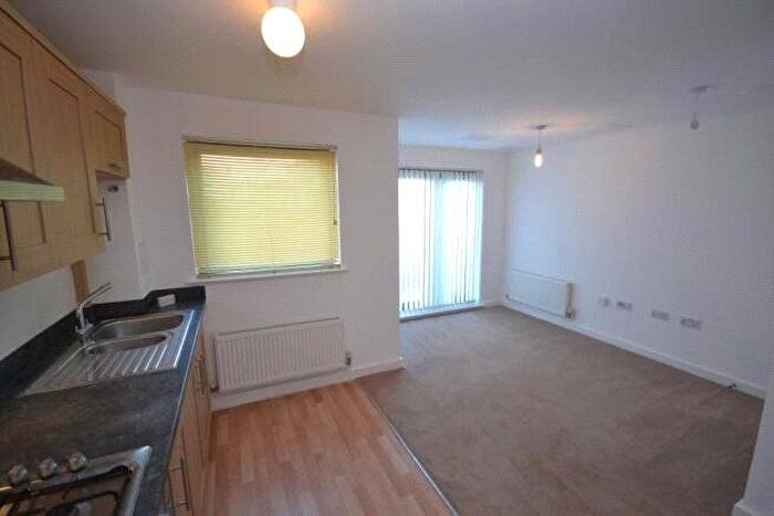 Studio To Rent In Fern Court, Cottons Approach, Romford, Essex, RM7