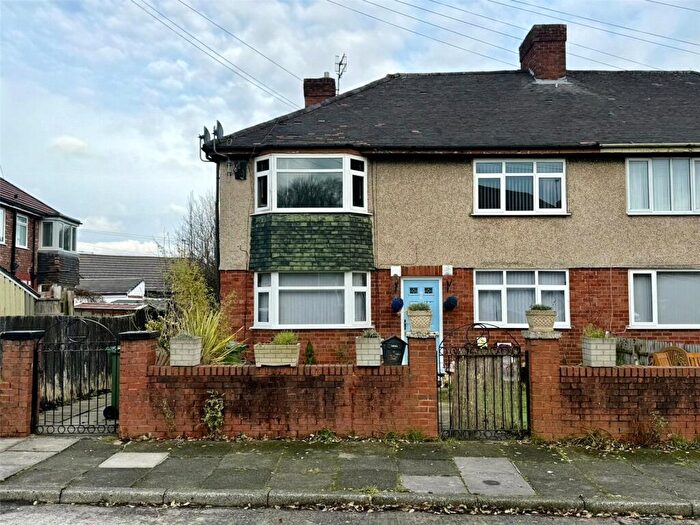 2 Bedroom Maisonette For Sale In Melville Avenue, Birkenhead, Merseyside, CH42
