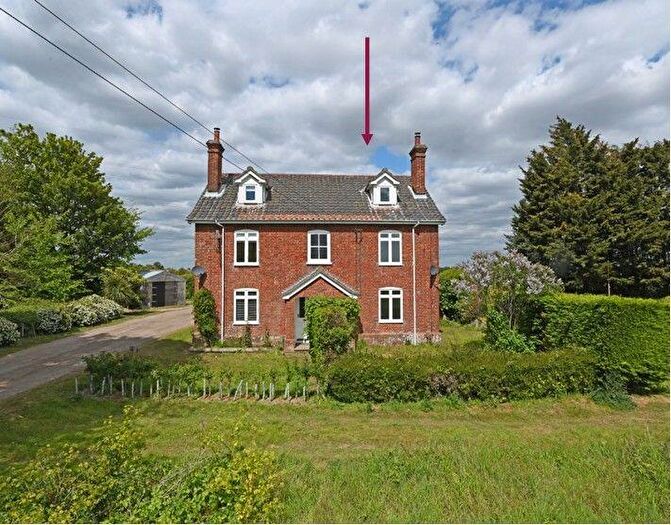 3 Bedroom Semi Detached House For Sale In Aldringham, Nr Leiston, Suffolk, IP16