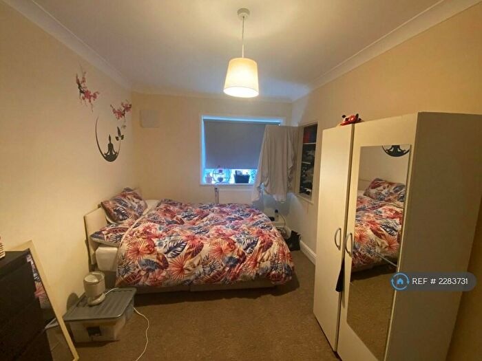 4 Bedroom Flat To Rent In Isis House, London, NW8