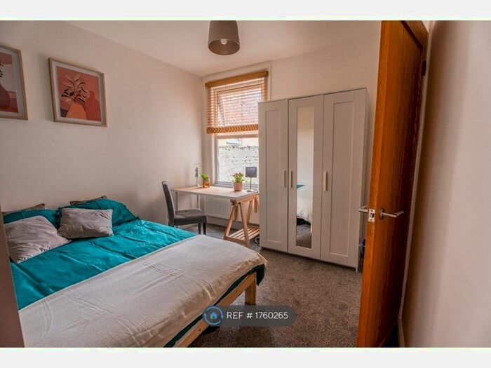 1 Bedroom Property To Rent In Lawson Road, Portsmouth, PO5