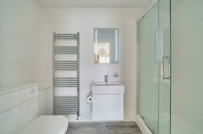 2 Bedroom Apartment To Rent In Marston Gate, Winchester, Hampshire, SO23