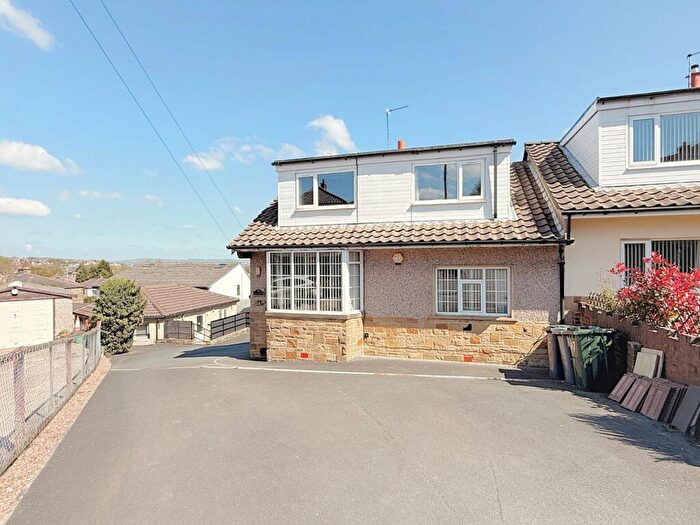 4 Bedroom Bungalow For Sale In Blakehill Terrace, Bradford, West Yorkshire, BD2