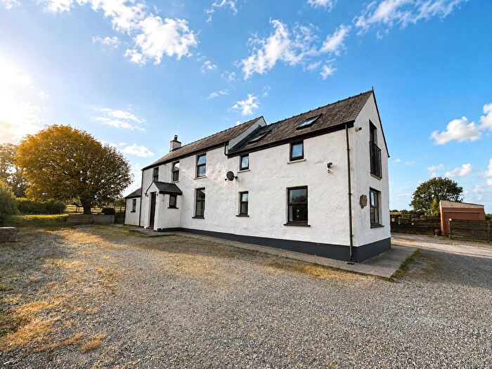5 Bedroom Detached House For Sale In Martletwy, Narberth, Pembrokeshire, SA67