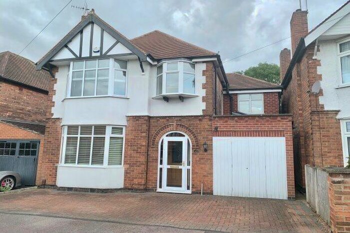 4 Bedroom Detached House To Rent In St. Helens Road, Nottingham, NG2
