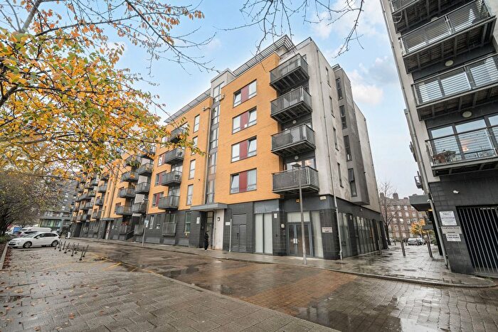 2 Bedroom Flat For Sale In Tarves Way, London, SE10