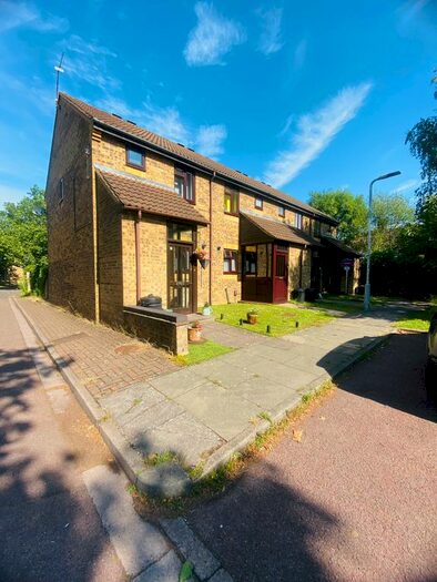 2 Bedroom End Of Terrace House To Rent In Jasmin Close, Northwood, HA6