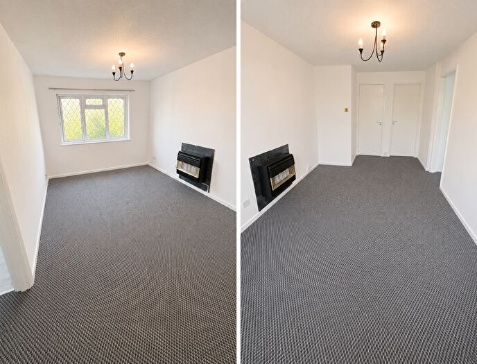1 Bedroom Flat To Rent In Carnegie Avenue, Tipton, DY4
