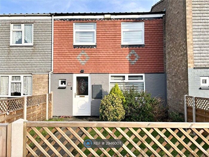 3 Bedroom Terraced House To Rent In Ravenspurn Way, Grimsby, DN31