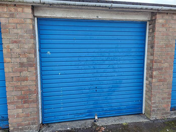 Garage / Parking To Rent In Single Garage - Abbotswood, Yate, Bristol, BS37