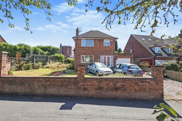 3 Bedroom Detached House To Rent In Barrs Road, Cradley Heath, B64