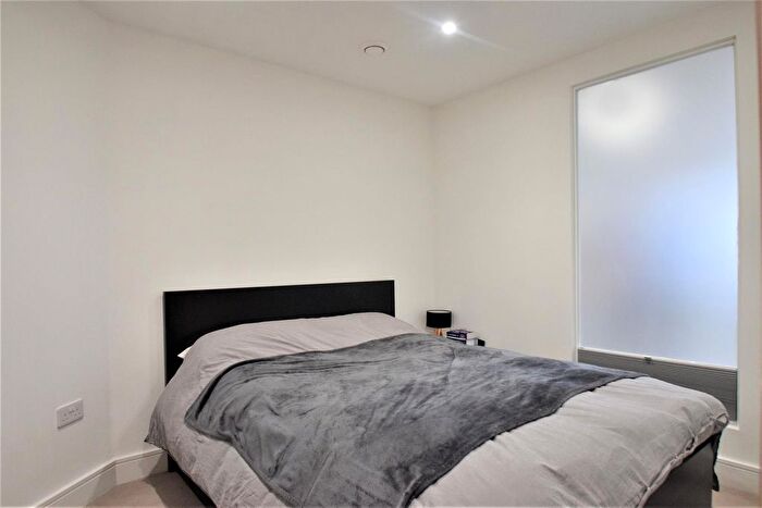 1 Bedroom Flat For Sale In Castle House, Desborough Road, High Wycombe, HP11