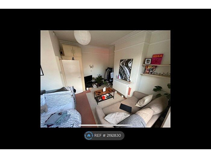 1 Bedroom Flat To Rent In Eastgrove Road, Sheffield, S10