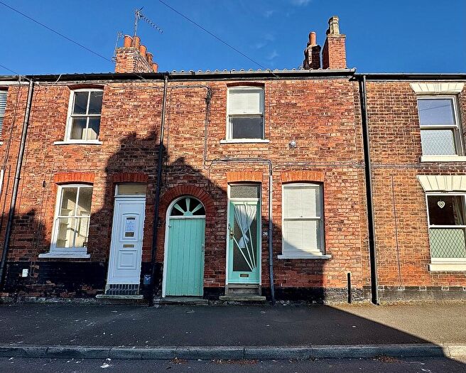 2 Bedroom Terraced House For Sale In Whitecross Street, Barton-upon-humber, Lincolnshire, DN18