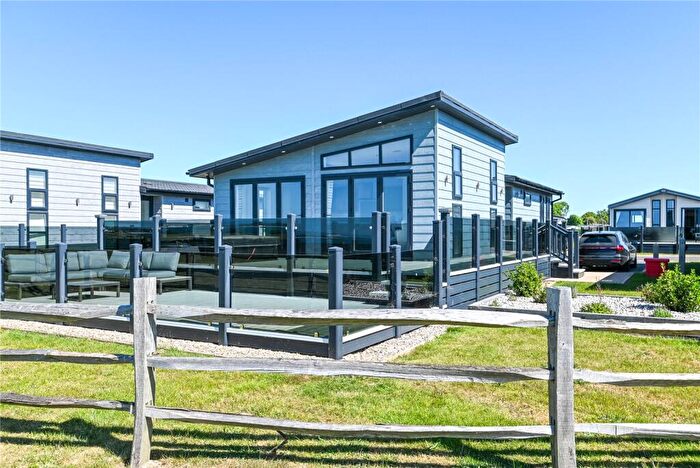 2 Bedroom Park Home For Sale In Sunset Cliffs, Hoburne Naish Holiday Park, Barton On Sea, Hampshire, BH25
