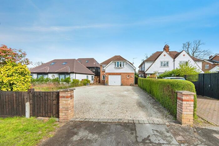 5 Bedroom Detached House For Sale In Mount Pleasant Lane, Bricket Wood, St. Albans, AL2